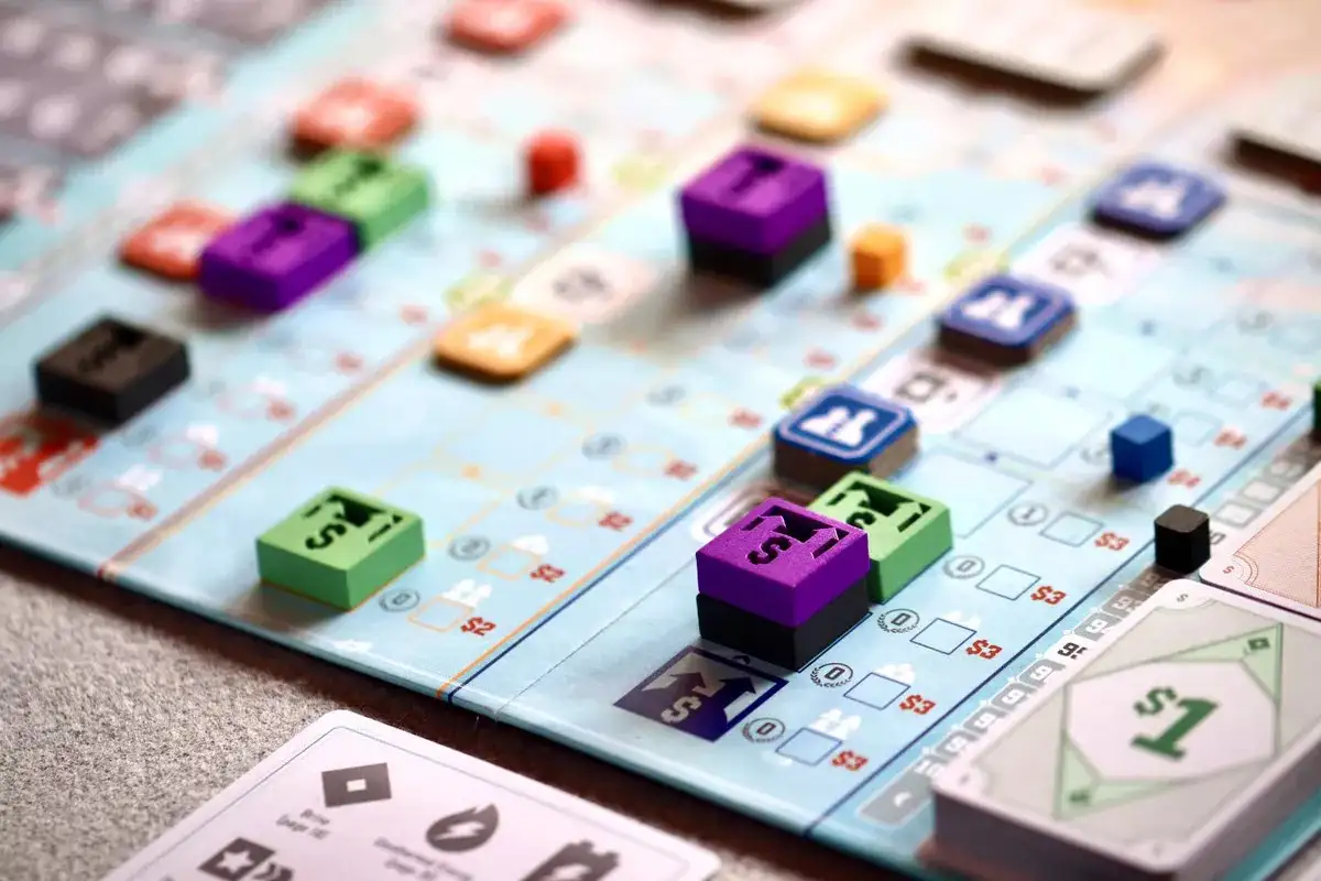 Солтон-Си: новая хардкорная економическая игра от Devir и Hobby World
