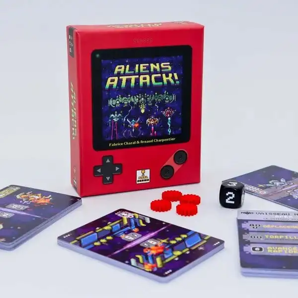 Aliens Attack!: Защитите Землю в новой карточной игре