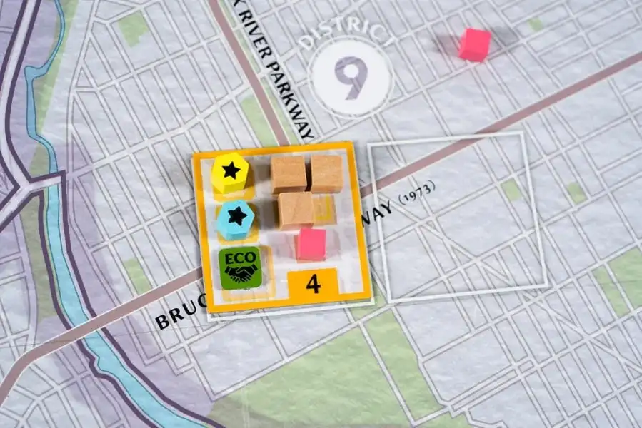 Cross Bronx Expressway: Игра о социально-экономическом развитии городов