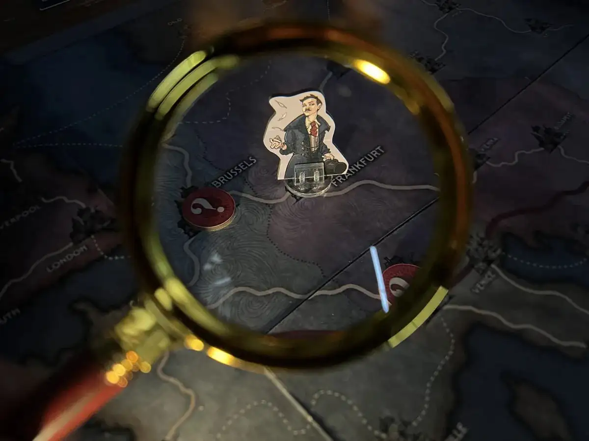 Настольная игра Detectives Vs Criminals: захватывающее приключение в мире преступлений