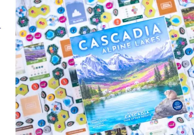 Новая стратегическая игра Cascadia: Alpine Lakes: набор алпийских экосистем на Kickstarter
